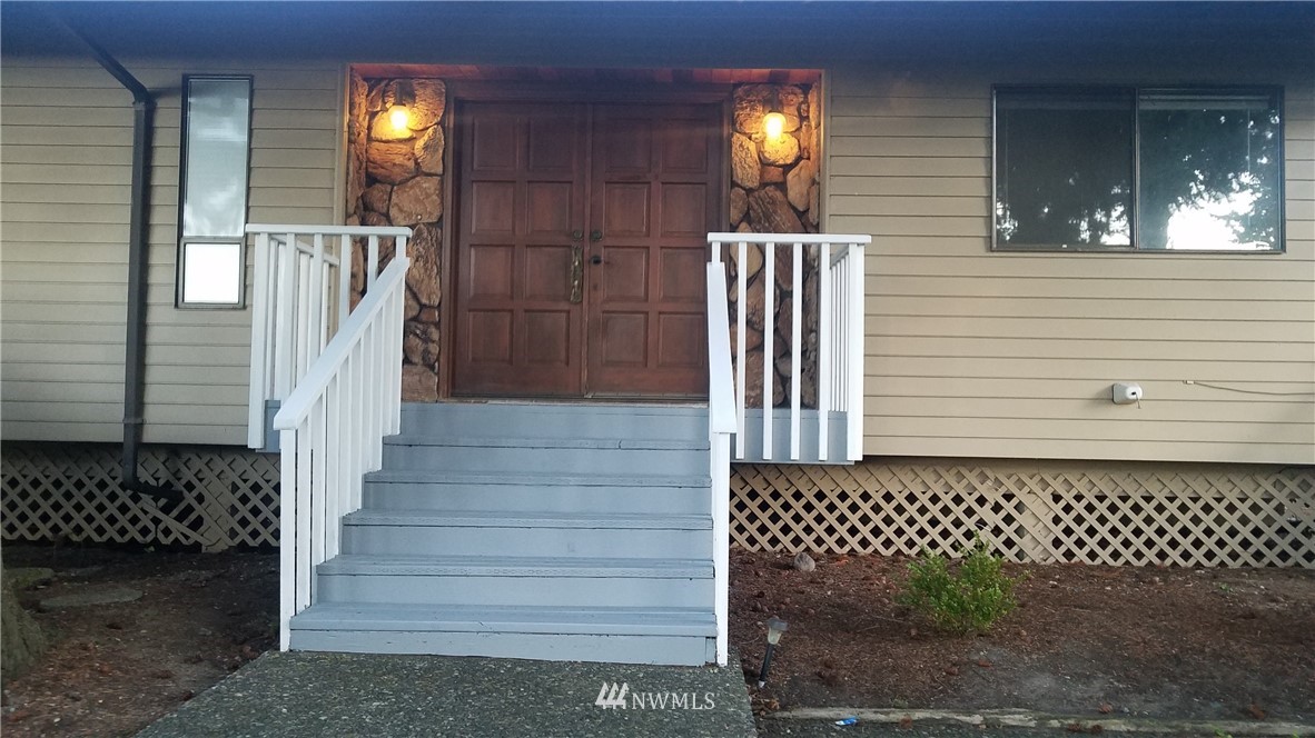 312 Viewcrest Road Bellingham, WA 98229 - Photo 3 of 21
