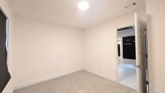 $1,900 | 151 Calvert Oaks Drive, Pensacola, FL 32514