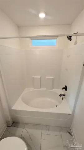 $1,900 | 151 Calvert Oaks Drive, Pensacola, FL 32514