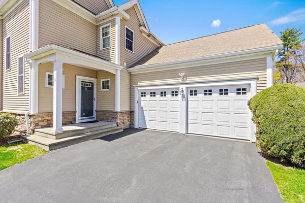 $619,000 | 62 Sunflower Drive, Unit 62, Raynham, MA 02767