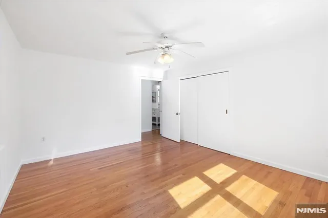 $5,000 | 947 East Glen Avenue, Ridgewood, NJ 07450