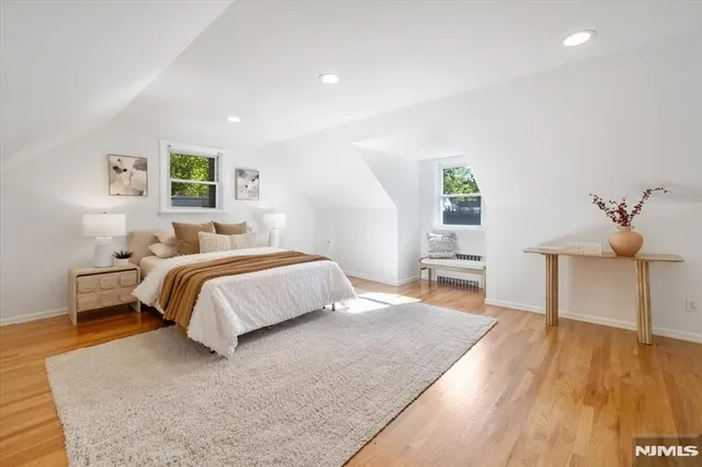 $5,000 | 947 East Glen Avenue, Ridgewood, NJ 07450