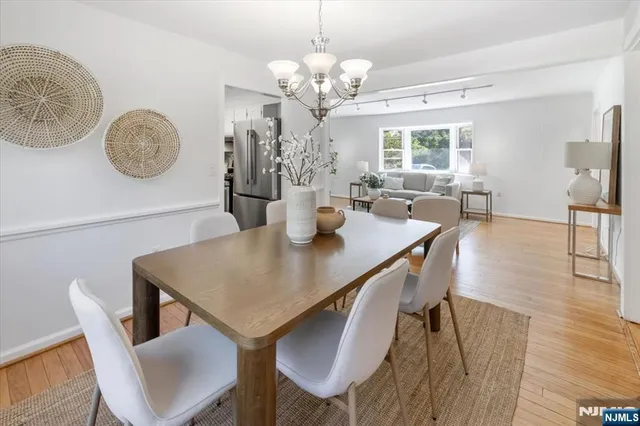 $5,000 | 947 East Glen Avenue, Ridgewood, NJ 07450