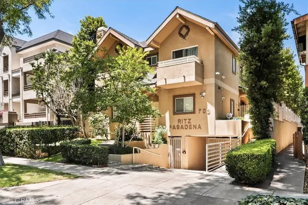 $4,495 | 703 Locust Street, Unit 1, Pasadena, CA 91101