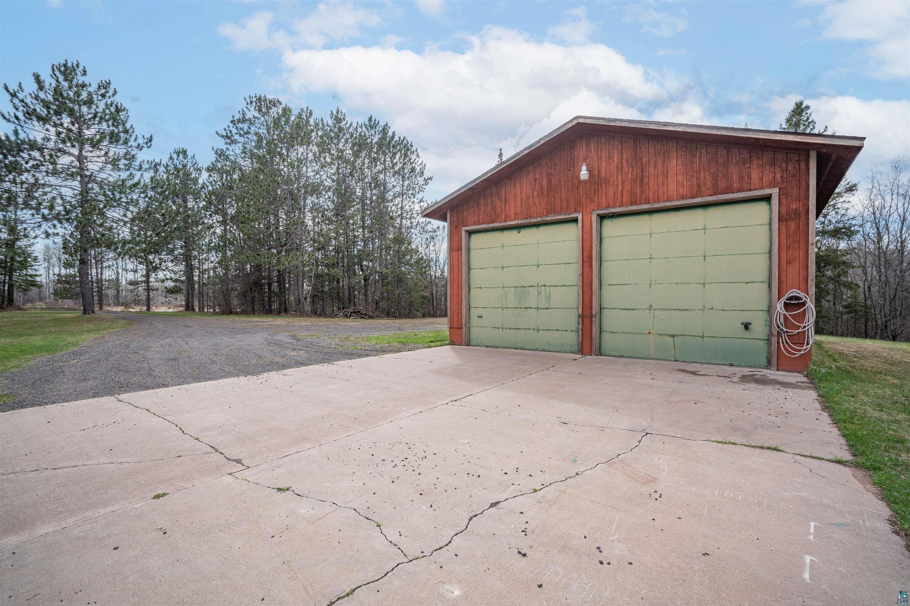5404 South Clevedon Road Maple, WI 54854 - Photo 27 of 40 Stick Build Garage
