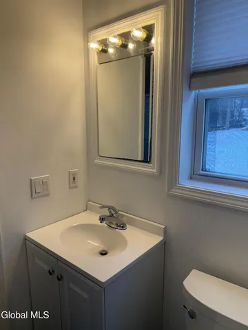 $349,900 | 12 Clover Avenue, East Greenbush, NY 12061