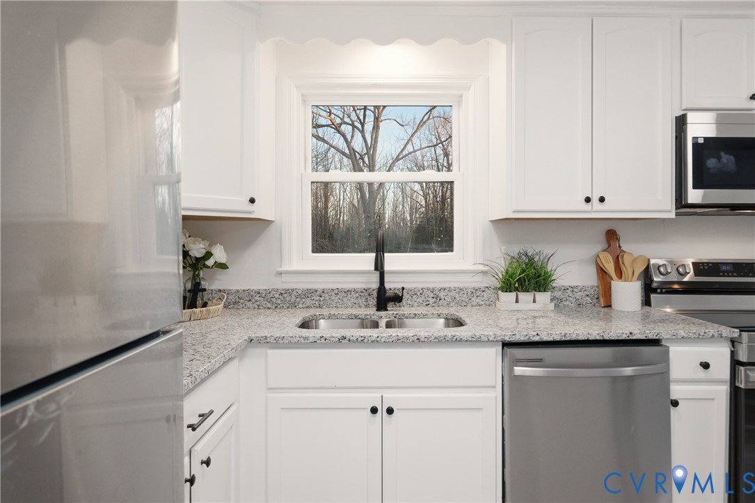 7280 Barnetts Road Charles City, VA 23030 - Photo 7 of 21 Gallery Image 7