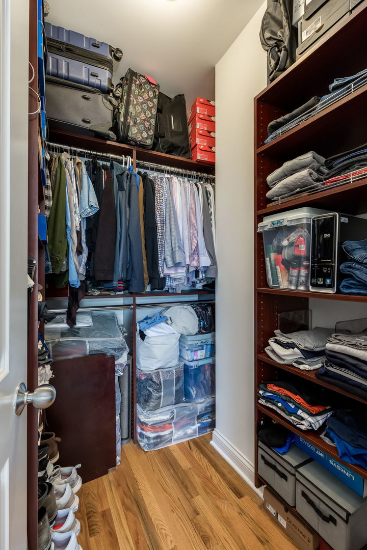 1302 West Fillmore Street, Unit 4 Chicago, IL 60607 - Photo 17 of 31 Gallery Image 17