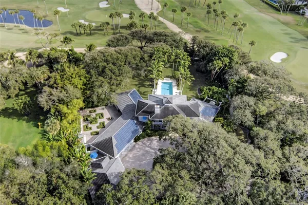 $7,800,000 | 2010 Club Drive, Vero Beach, FL 32963