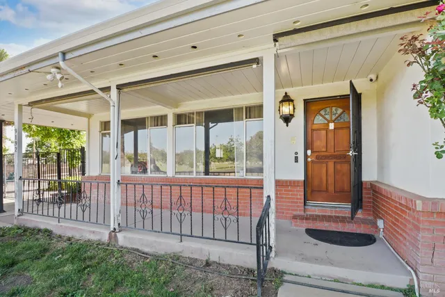 $2,999,999 | 9192 Boyce Road, Winters, CA 95694