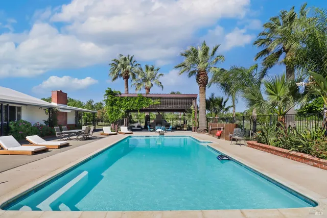 $2,999,999 | 9192 Boyce Road, Winters, CA 95694