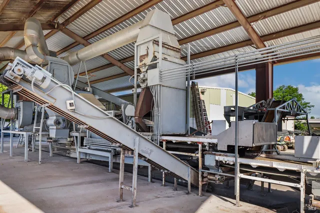 $2,999,999 | 9192 Boyce Road, Winters, CA 95694