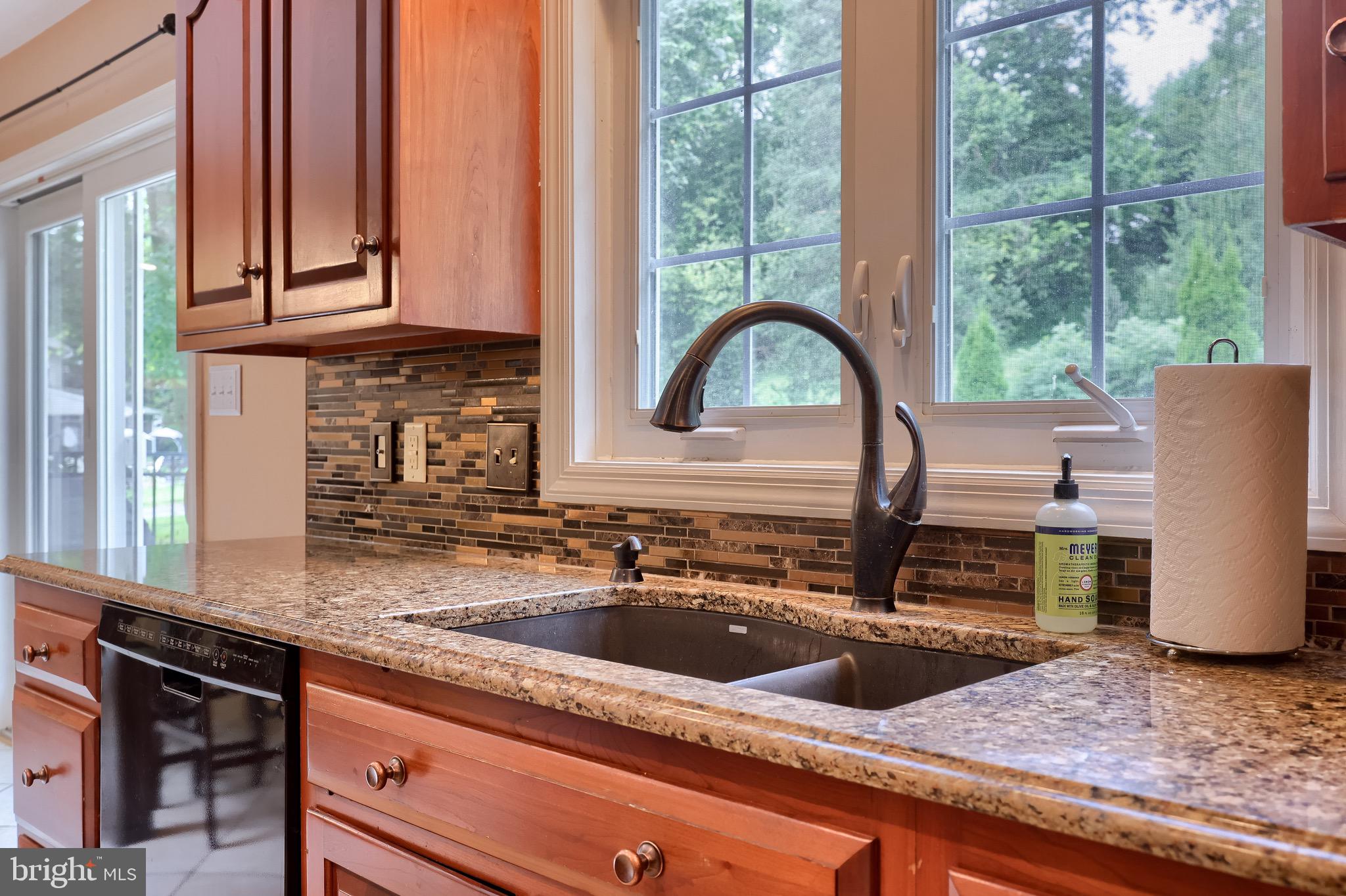 2504 Brookside Drive Lancaster, PA 17601 - Photo 18 of 53