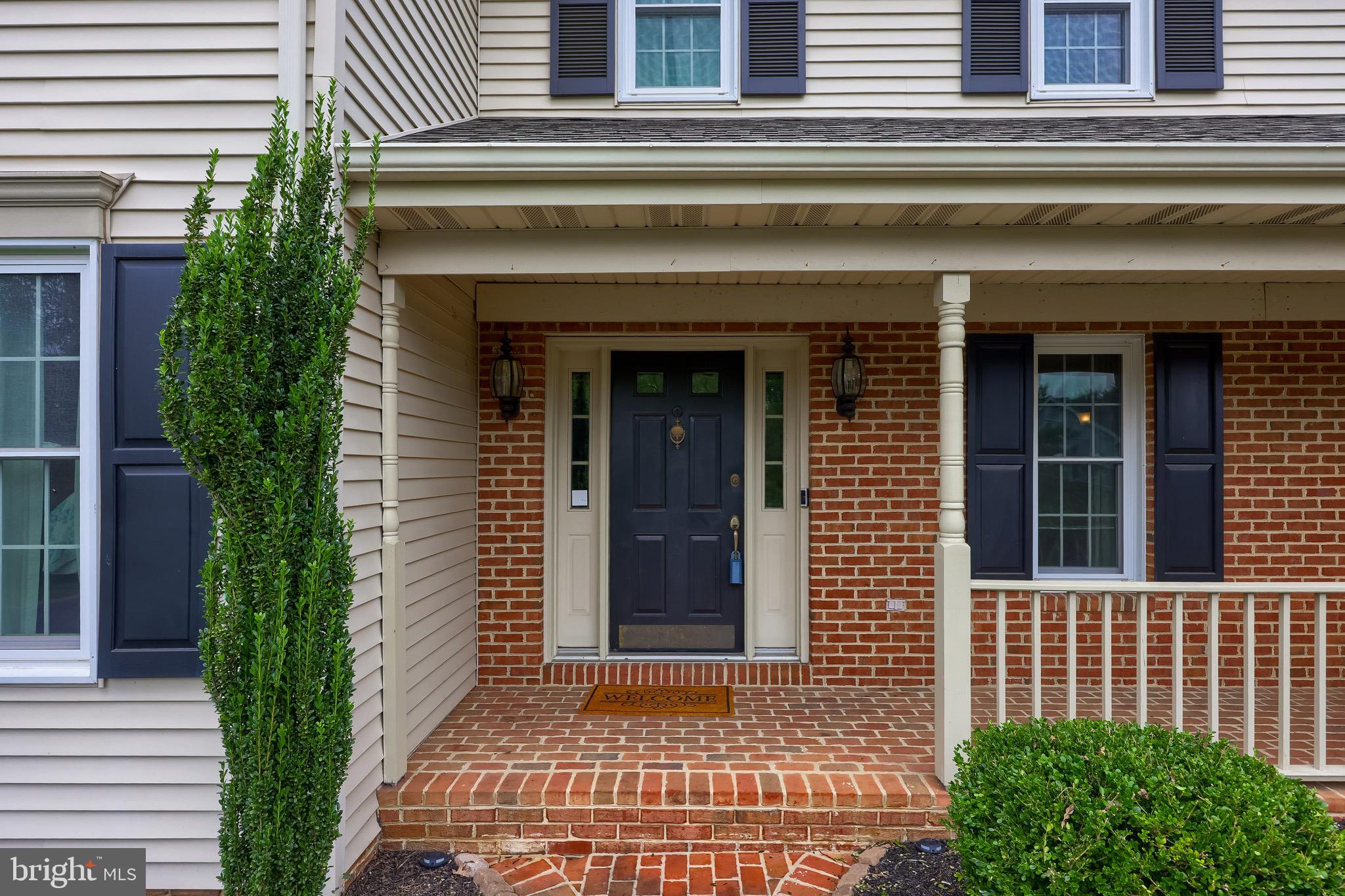 2504 Brookside Drive Lancaster, PA 17601 - Photo 10 of 53 front view of a house