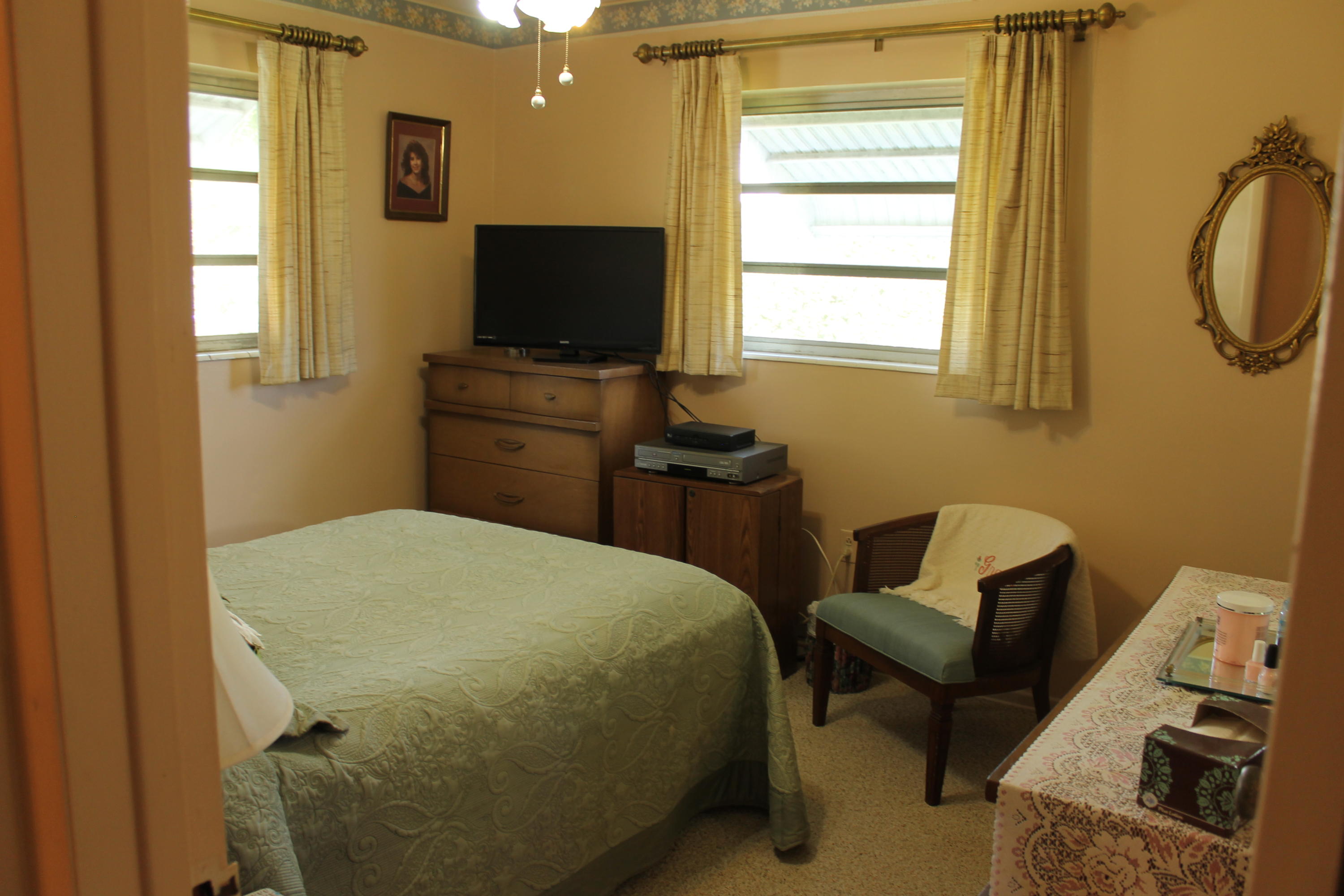 401 Elizabeth Road Lake Worth, FL 33461 - Photo 15 of 18 IMG_0564