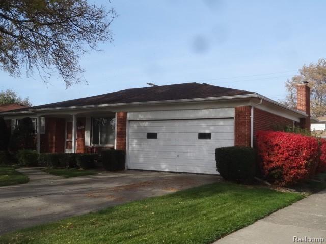 8187 Busch Street Center Line, MI 48015 - Photo 1 of 22