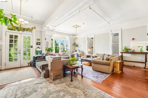 $2,400,000 | 1545 Dwight Way, Berkeley, CA 94703