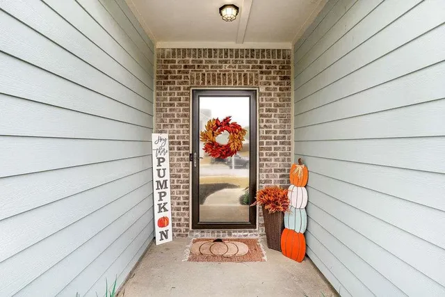 $359,900 | 1066 Feldman Chase, Loganville, GA 30052