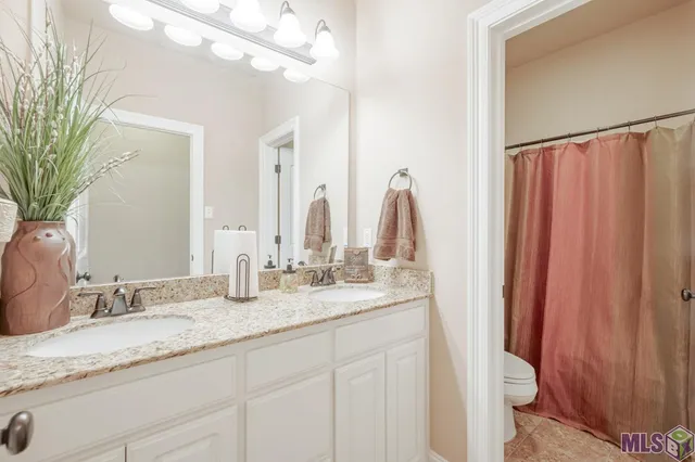 $306,500 | 20211 Long Lake Drive, Hammond, LA 70403