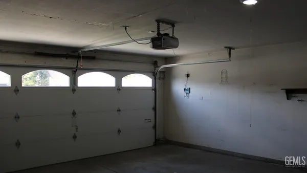 $425,000 | Undisclosed Address, Bakersfield, CA 93313