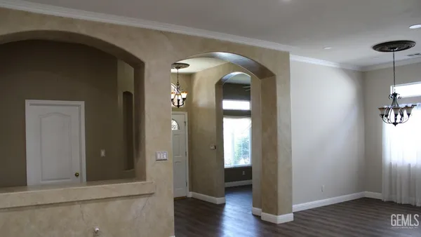 $425,000 | Undisclosed Address, Bakersfield, CA 93313