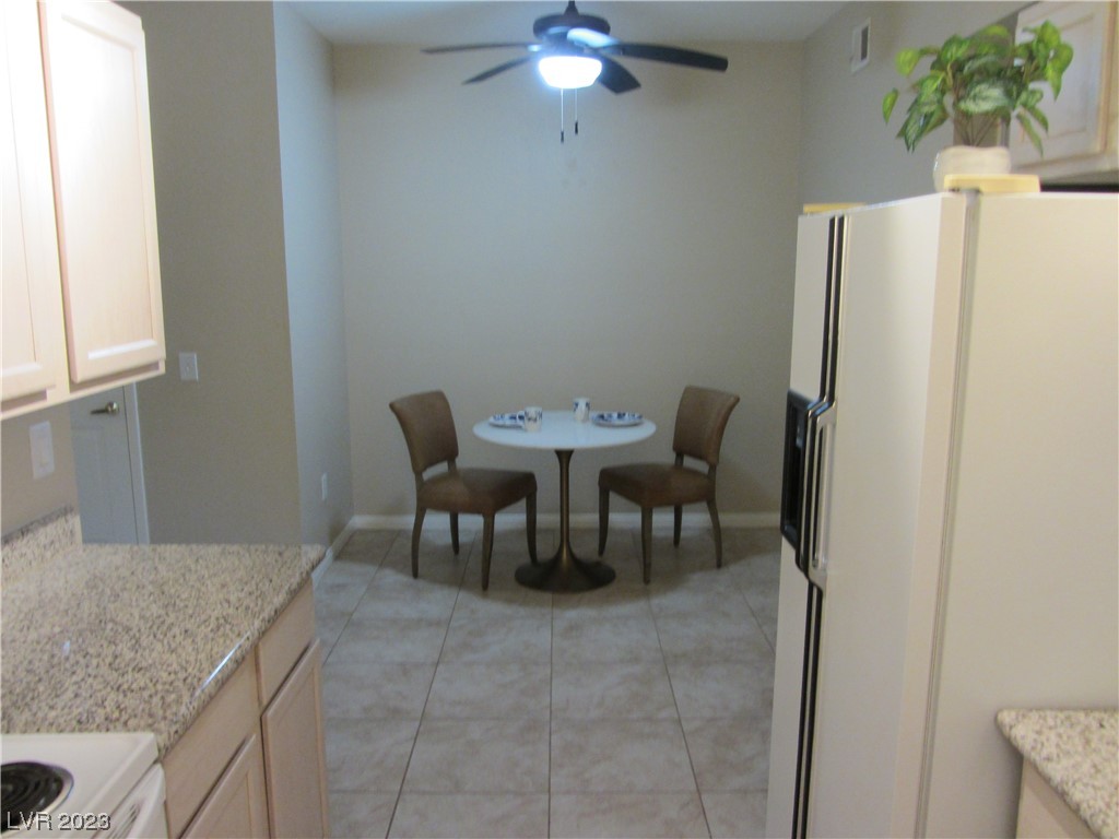 231 West Horizon Ridge Parkway, Unit 2116 Henderson, NV 89012 - Photo 13 of 39
