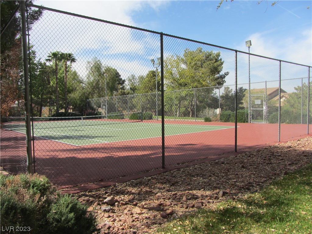 231 West Horizon Ridge Parkway, Unit 2116 Henderson, NV 89012 - Photo 31 of 39