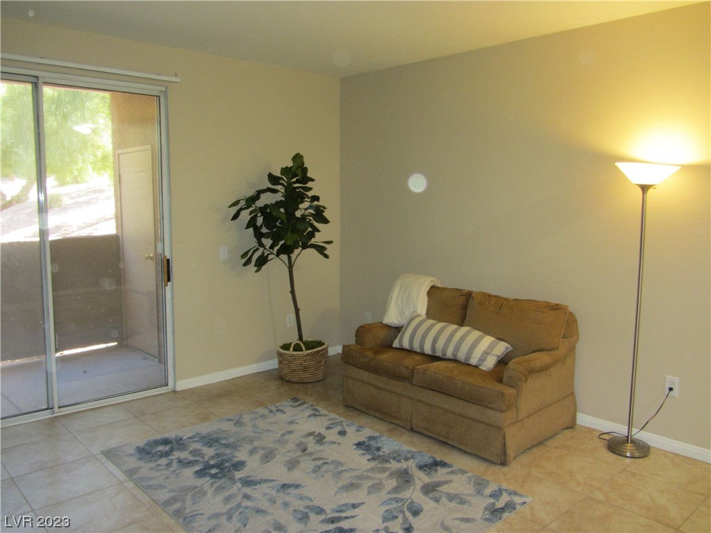 231 West Horizon Ridge Parkway, Unit 2116 Henderson, NV 89012 - Photo 5 of 39