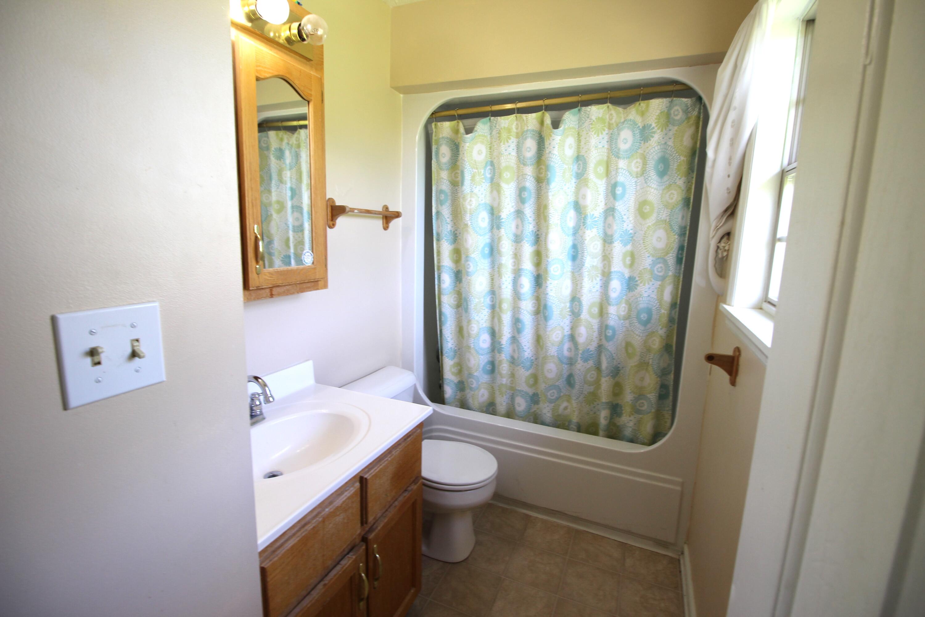 312 Springhurst Drive Berea, KY 40403 - Photo 28 of 45 Primary