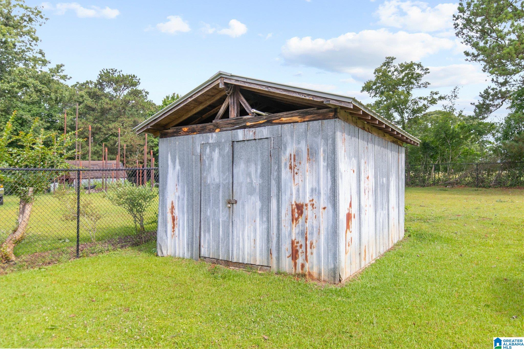 1395 Thomas Road Warrior, AL 35180 - Photo 23 of 23