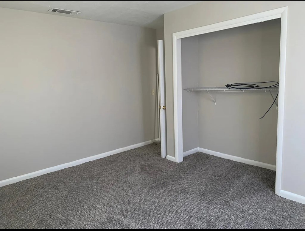1032 Brighton Road Columbus, GA 31906 - Photo 7 of 14 Gallery Image 7