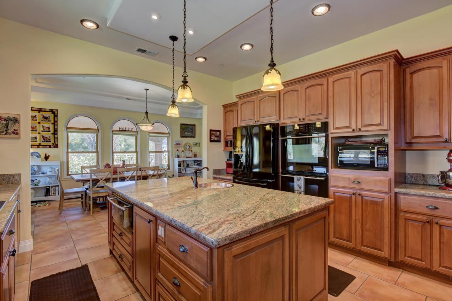 1120 Day Road Gilroy, CA 95020 - Photo 23 of 40