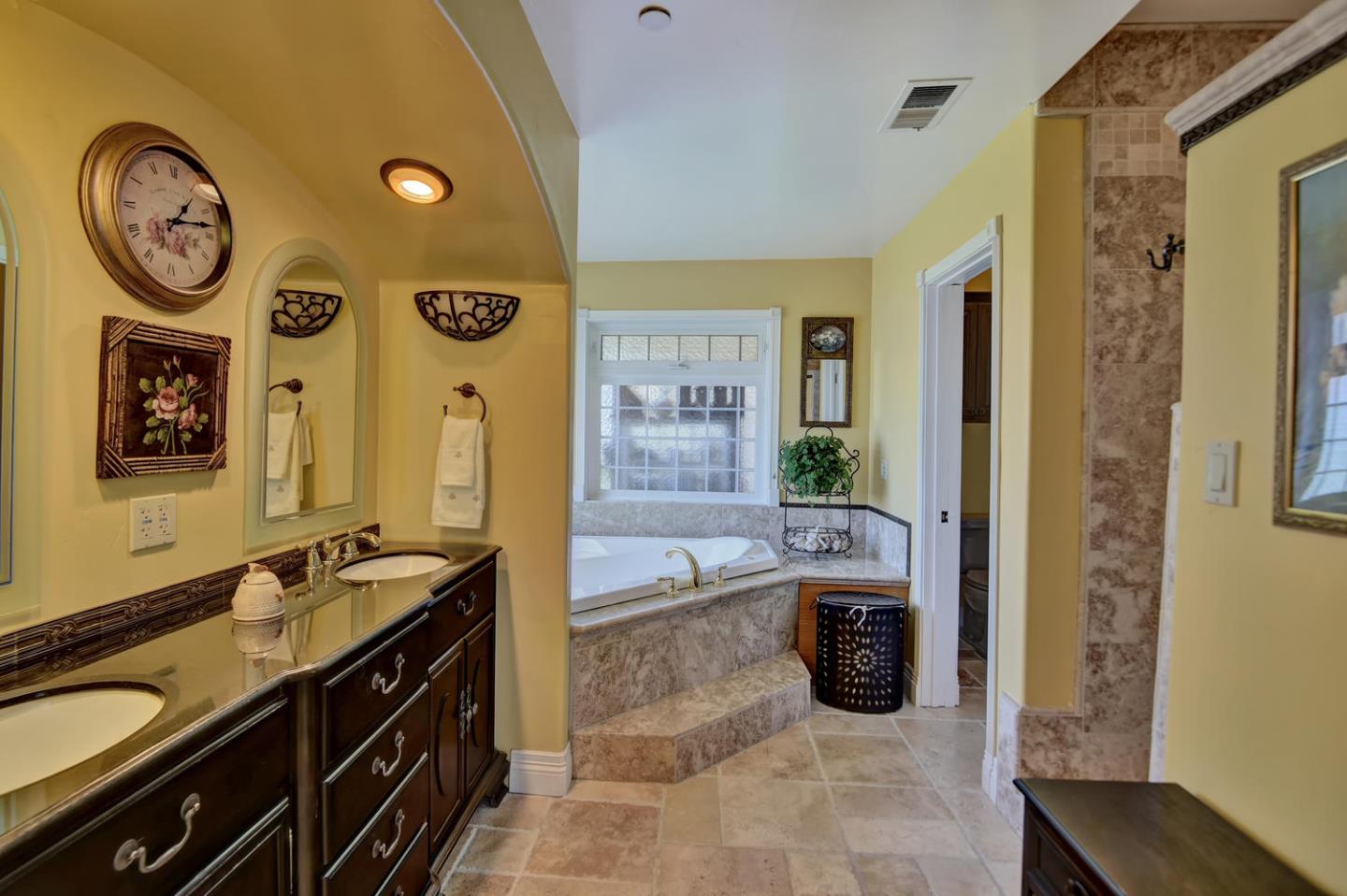 1120 Day Road Gilroy, CA 95020 - Photo 29 of 40