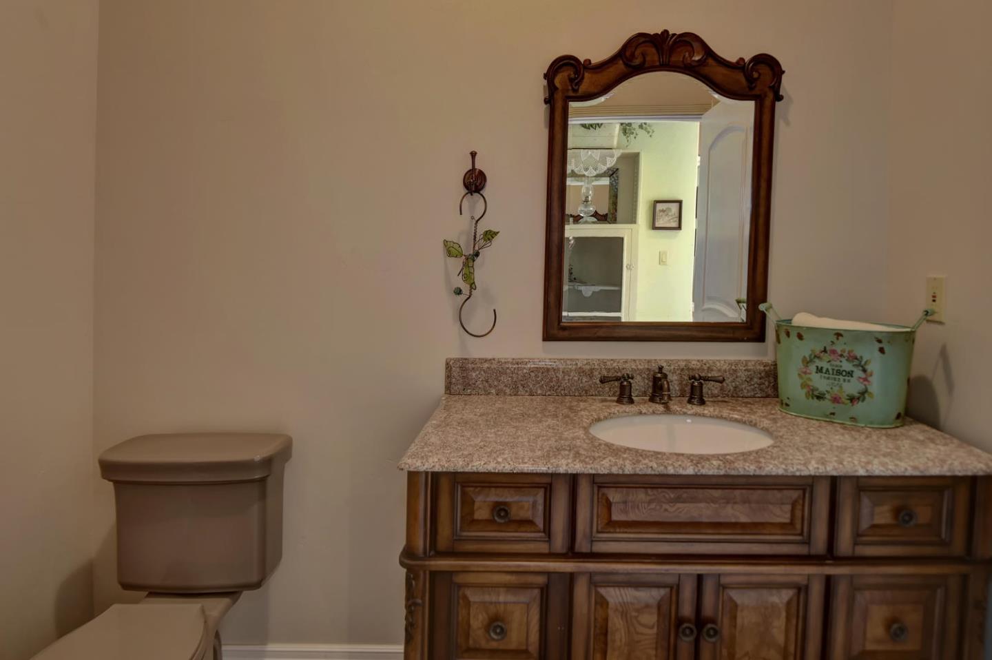 1120 Day Road Gilroy, CA 95020 - Photo 33 of 40