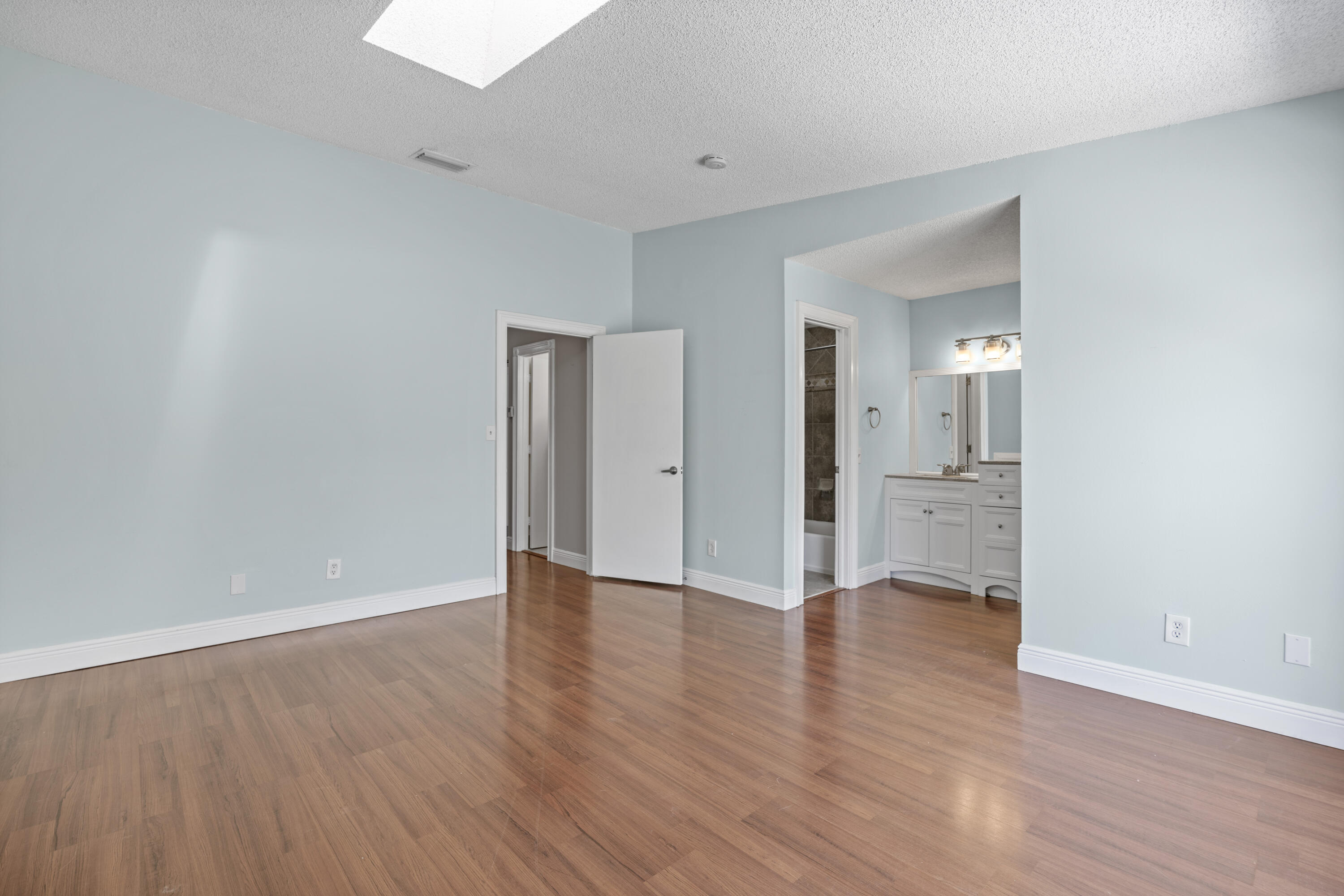 23359 Southwest 55th Way, Unit F Boca Raton, FL 33433 - Photo 18 of 47 Primary Bedroom