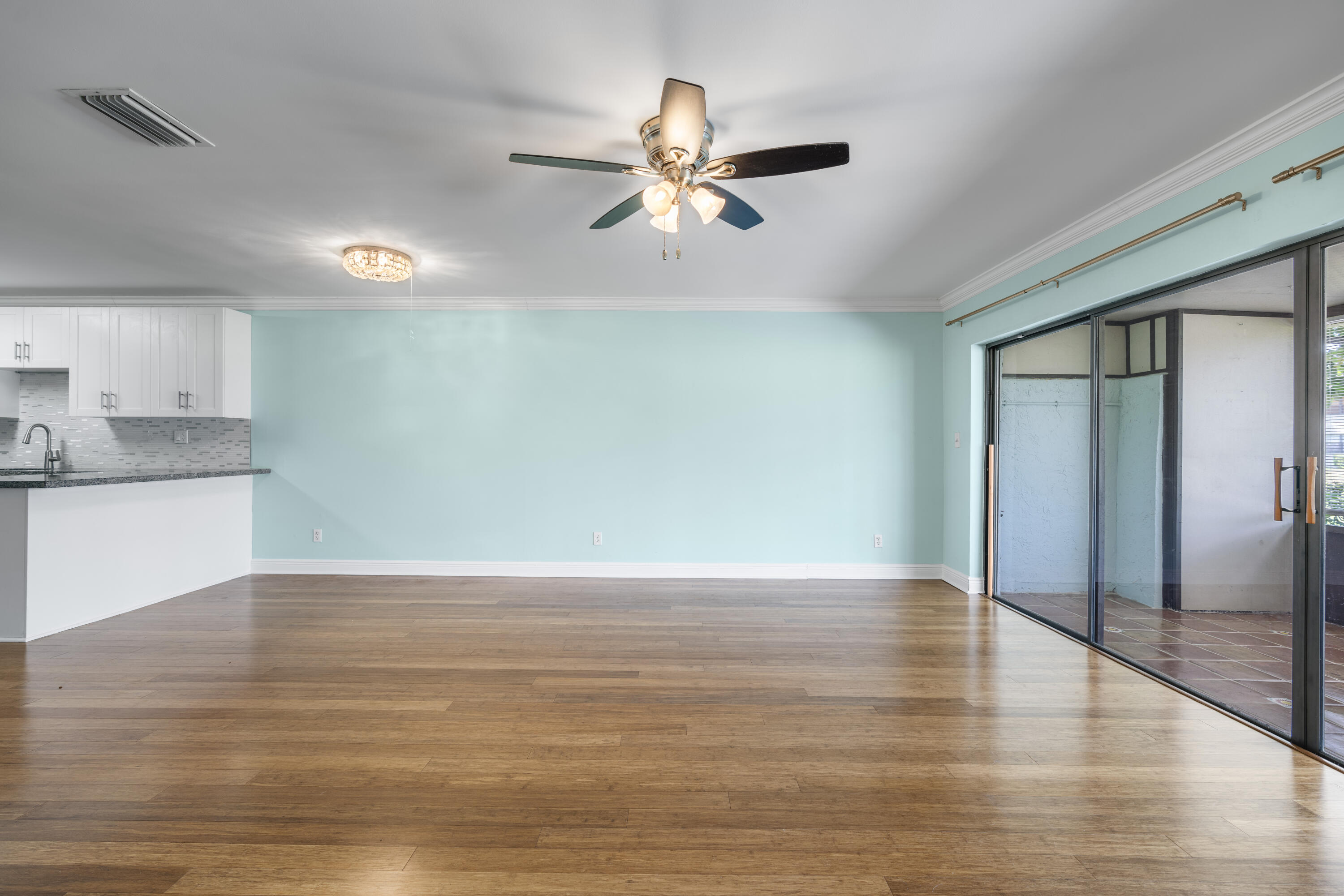 23359 Southwest 55th Way, Unit F Boca Raton, FL 33433 - Photo 33 of 47 Living Room