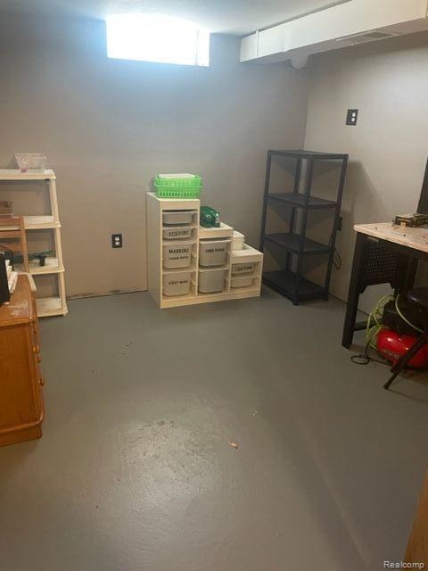 1579 Rustic Ridge Road Canton, MI 48188 - Photo 26 of 34 Gallery Image 26