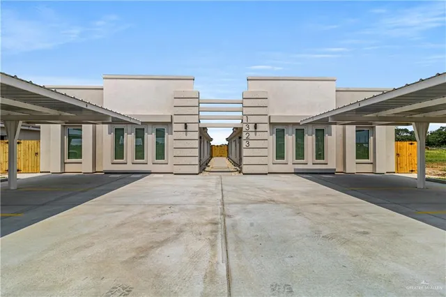 $1,200 | 1314 Beverly Avenue, Unit 3, Weslaco, TX 78596