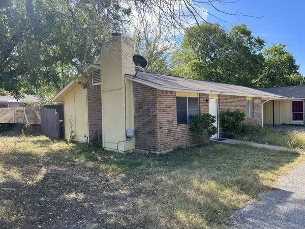 $1,500 | 507 Thelma Drive, Unit A, Austin, TX 78745