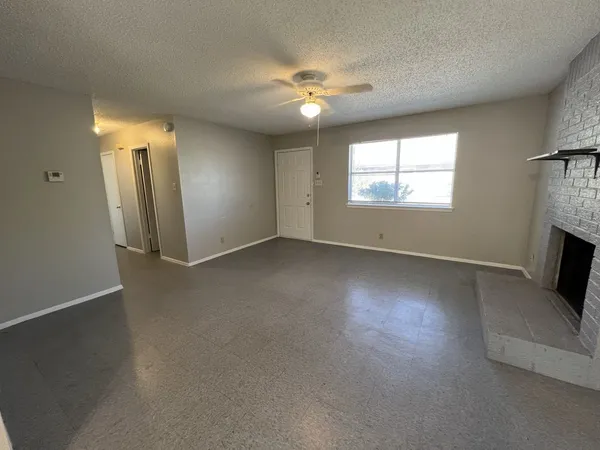 $1,500 | 507 Thelma Drive, Unit A, Austin, TX 78745
