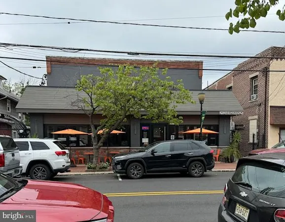 $2,500 | 107 West Merchant Street, Unit 2B, Audubon, NJ 08106