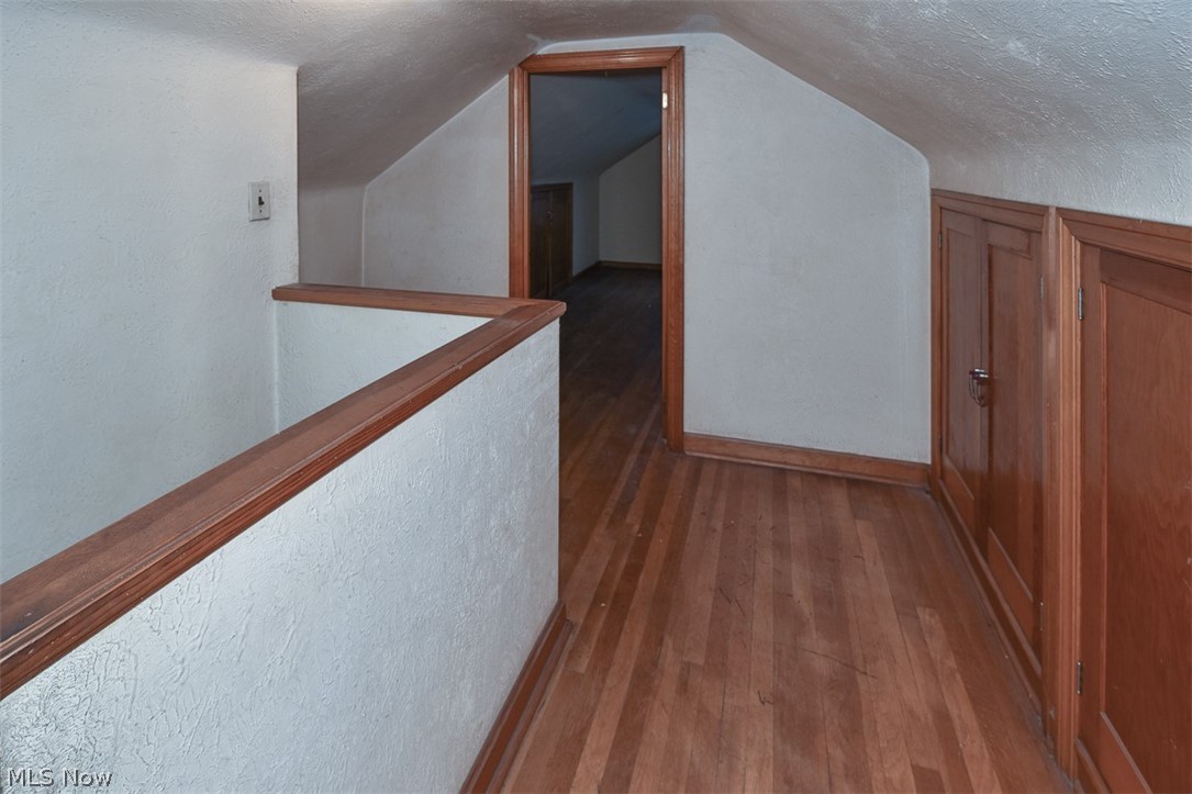 3415 Milverton Road Shaker Heights, OH 44120 - Photo 17 of 27 Gallery Image 17