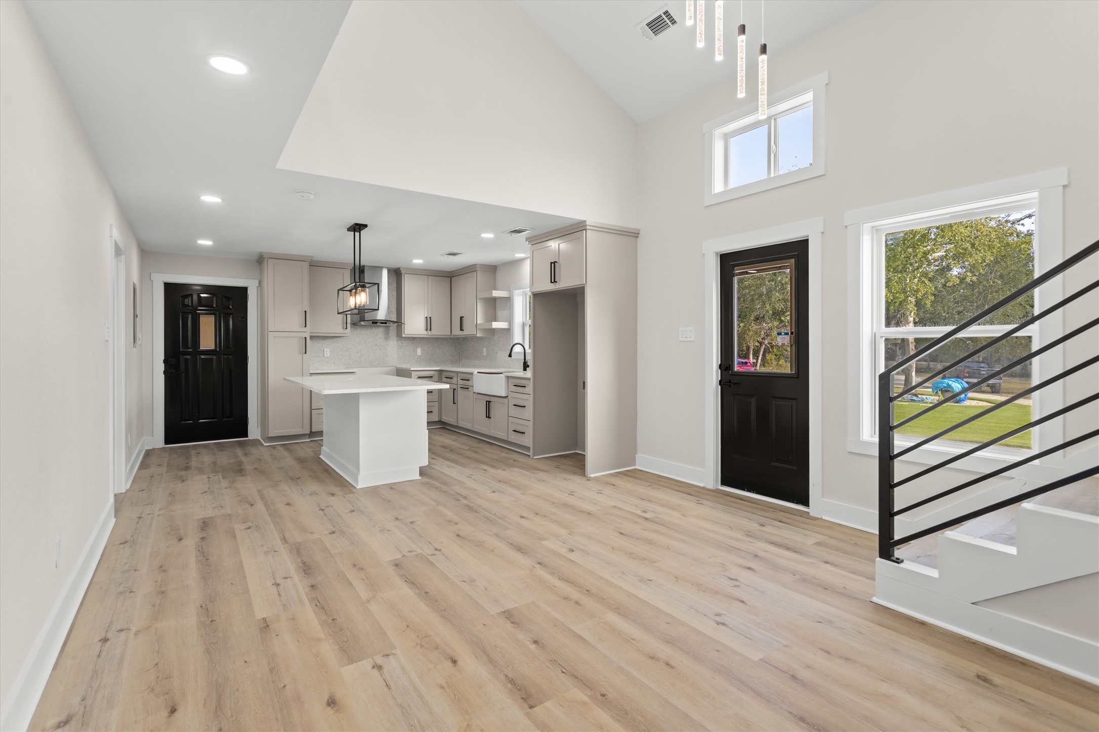 1121 Allen Road Brenham, TX 77833 - Photo 8 of 49 Gallery Image 8