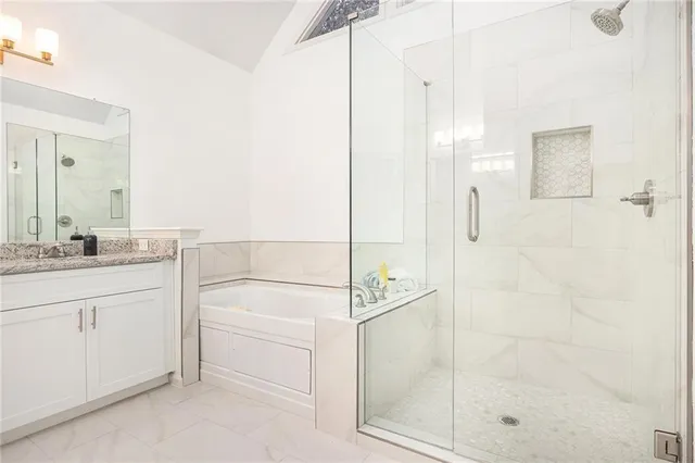 $475,000 | 200 Ridge Bluff Lane, Suwanee, GA 30024