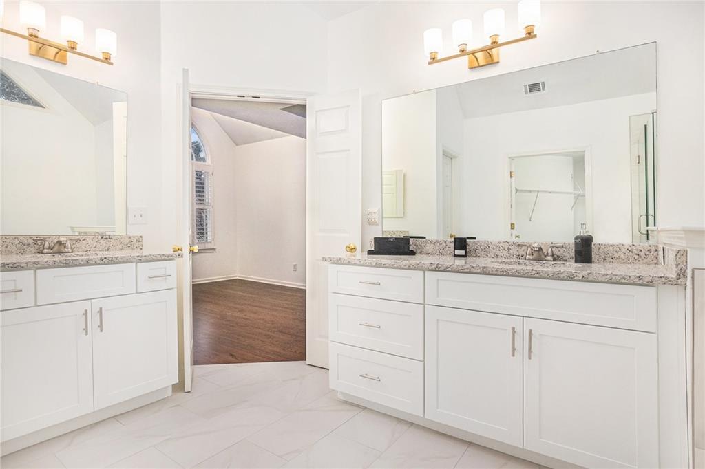 200 Ridge Bluff Lane Suwanee, GA 30024 - Photo 20 of 41