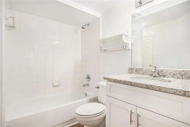 $475,000 | 200 Ridge Bluff Lane, Suwanee, GA 30024