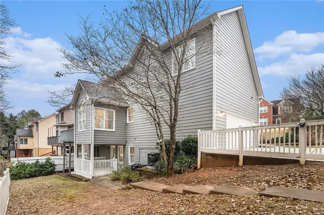 $475,000 | 200 Ridge Bluff Lane, Suwanee, GA 30024