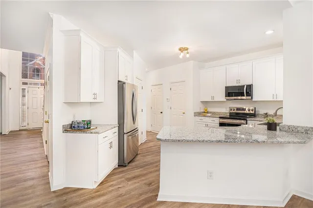 $475,000 | 200 Ridge Bluff Lane, Suwanee, GA 30024