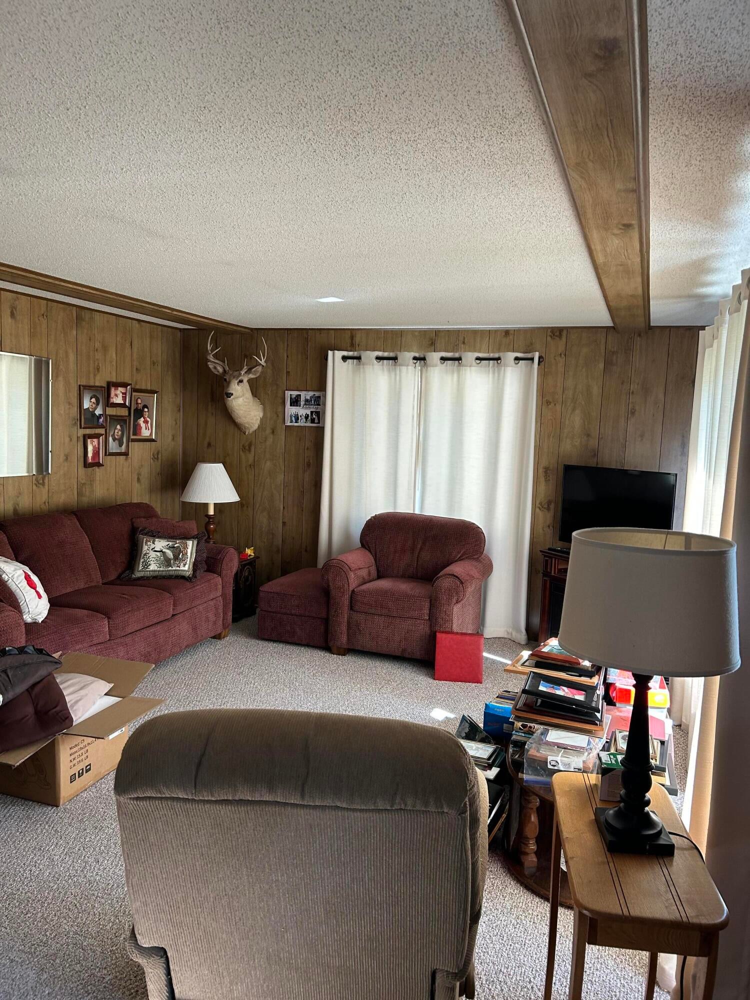 1340 Maynard Road Cheboygan, MI 49721 - Photo 4 of 27 IMG_2823 (2)