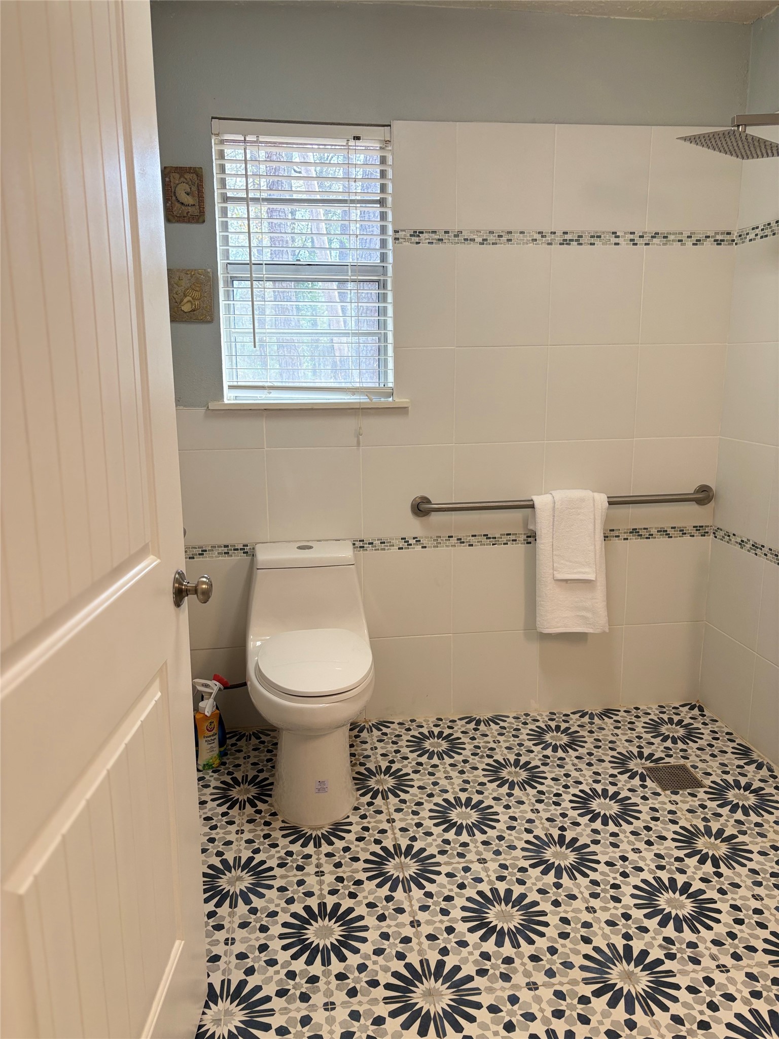 13160 Crystal Trail Conroe, TX 77306 - Photo 11 of 14 Primary bathroom with open shower.